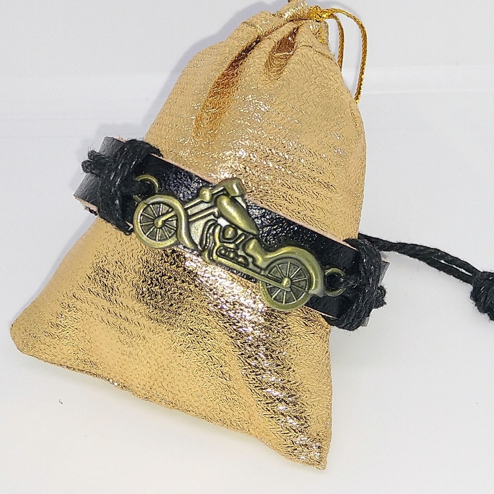 Leather cuff bracelet unisex os